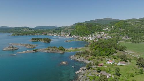 DJI 0835.00 00 13 11.Still014