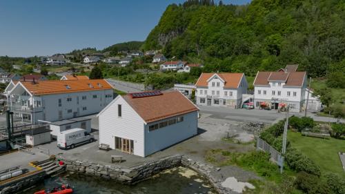 DJI 0835.00 00 16 05.Still017