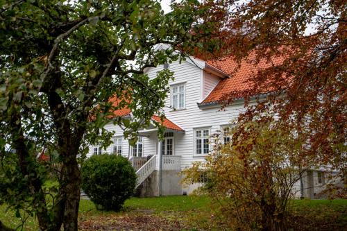 Nedstrand-Nov-2023-004-Nedstrand-065