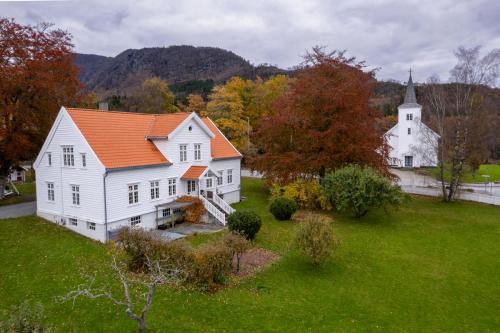 Nedstrand-Nov-2023-011-Nedstrand-066