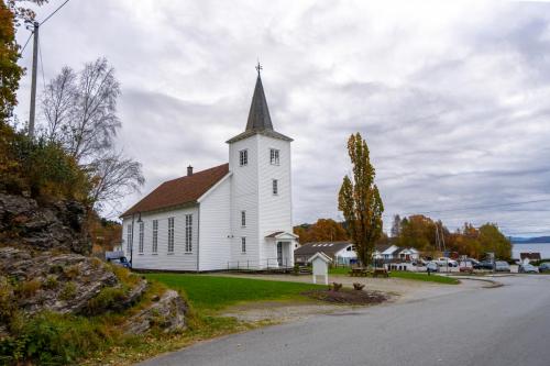 Nedstrand-Nov-2023-013-Nedstrand-082