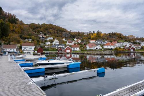 Nedstrand-Nov-2023-041-Nedstrand-106