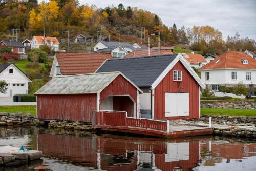 Nedstrand-Nov-2023-048-Nedstrand-093